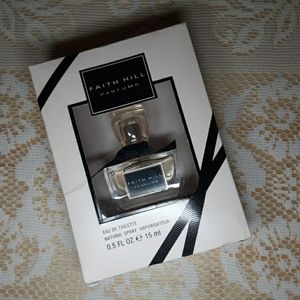 Faith Hill Parfume .5 fl Brand New